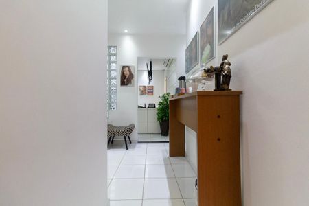 Casa à venda com 250m², 3 quartos e 2 vagas Casa à venda com 250m², 3 quartos e 2 vagasHall de entrada