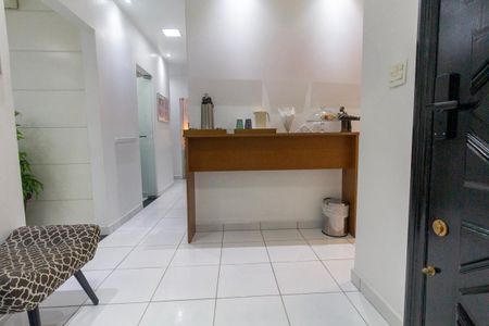 Casa à venda com 250m², 3 quartos e 2 vagas Casa à venda com 250m², 3 quartos e 2 vagasHall de entrada