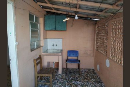 Casa à venda com 1 quarto, 206m² em Vila Cecilia Maria, Santo André