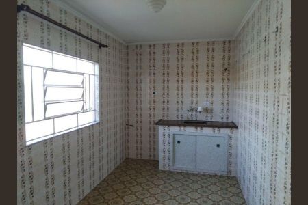 Casa à venda com 1 quarto, 206m² em Vila Cecilia Maria, Santo André