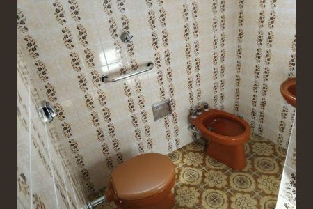 Casa à venda com 1 quarto, 206m² em Vila Cecilia Maria, Santo André