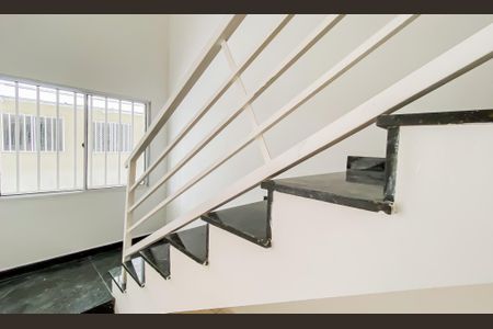 Casa de condomínio para alugar com 75m², 2 quartos e 1 vagaEntrada 