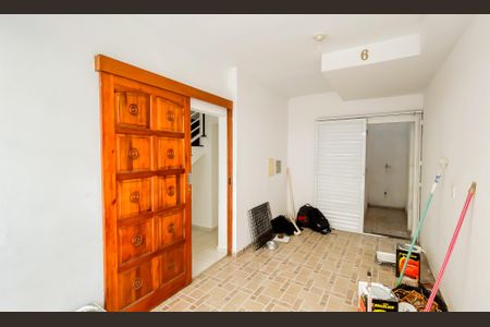 Casa de condomínio para alugar com 75m², 2 quartos e 1 vagaGaragem 