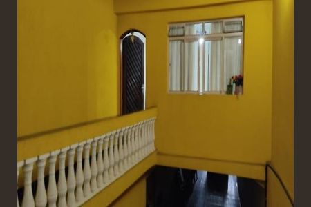 Casa à venda com 189m², 2 quartos e 4 vagasGARAGEM