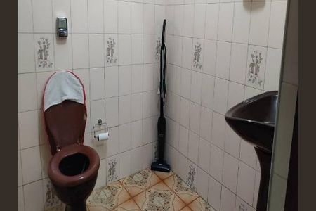 Casa à venda com 189m², 2 quartos e 4 vagasWC