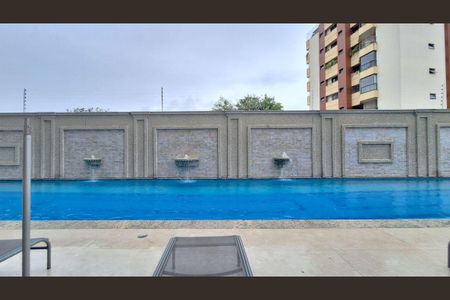 Apartamento à venda com 168m², 3 quartos e 3 vagasÁrea comum - Piscina