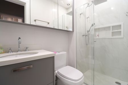 Apartamento à venda com 168m², 3 quartos e 3 vagasBanheiro Social