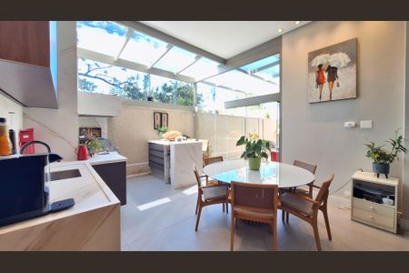 Apartamento à venda com 168m², 3 quartos e 3 vagasÁrea gourmet