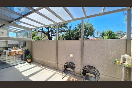 Apartamento à venda com 168m², 3 quartos e 3 vagasÁrea gourmet