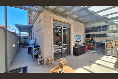 Apartamento à venda com 168m², 3 quartos e 3 vagasÁrea gourmet