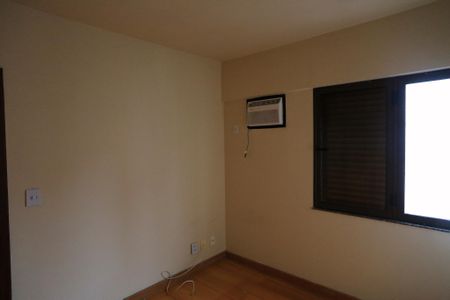 Quarto de apartamento para alugar com 1 quarto, 49m² em Funcionários, Belo Horizonte