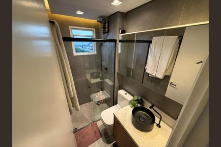 Apartamento à venda com 2 quartos, 52m² em Parque Maria Domitila, São Paulo