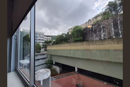 Apartamento à venda com 128m², 3 quartos e 1 vaga