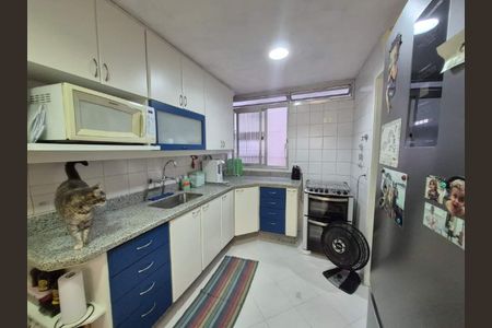 Apartamento à venda com 128m², 3 quartos e 1 vaga