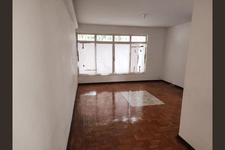Casa à venda com 160m², 2 quartos e 5 vagas