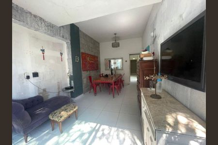 Casa à venda com 3 quartos, 109m² em Pé Pequeno, Niterói