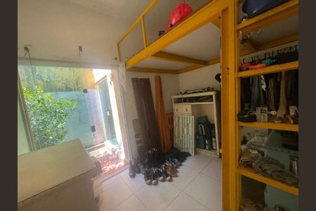 Casa à venda com 3 quartos, 109m² em Pé Pequeno, Niterói