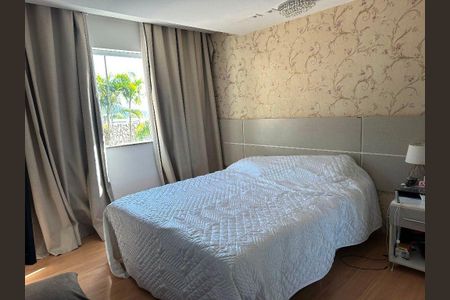 Casa à venda com 3 quartos, 300m² em Piratininga, Niterói