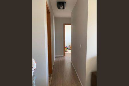 Corredor de casa para alugar com 2 quartos, 100m² em Jardim da Gloria, São Paulo