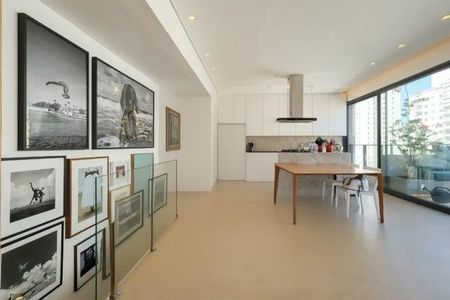 Apartamento à venda com 180m², 3 quartos e 3 vagas