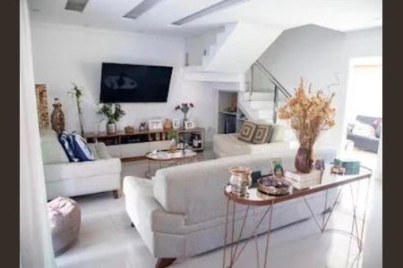 Casa à venda com 4 quartos, 315m² em Freguesia (Jacarepaguá), Rio de Janeiro