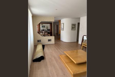 Apartamento à venda com 3 quartos, 160m² em Santa Cecilia, São Paulo