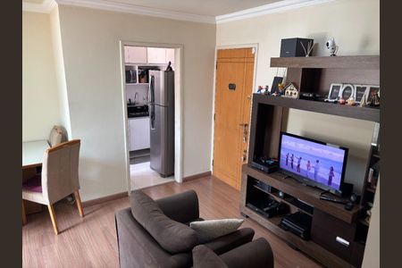 Apartamento à venda com 3 quartos, 61m² em Sagrada Família, Belo Horizonte