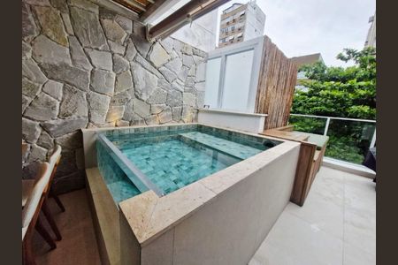 Apartamento à venda com 118m², 3 quartos e 1 vaga