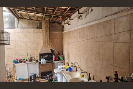 Casa à venda com 3 quartos, 150m² em Santa Tereza, Belo Horizonte