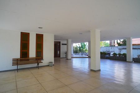 Apartamento à venda com 150m², 2 quartos e 1 vaga Apartamento à venda com 150m², 2 quartos e 1 vagaHall de entrada