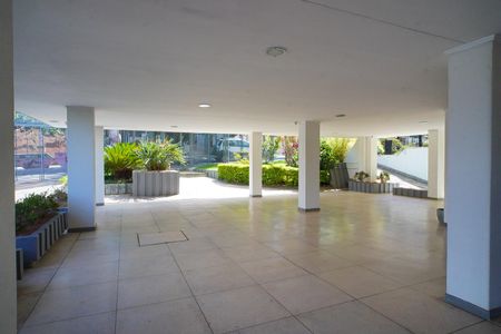 Apartamento à venda com 150m², 2 quartos e 1 vaga Apartamento à venda com 150m², 2 quartos e 1 vagaÁrea comum