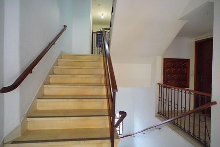 Apartamento à venda com 150m², 2 quartos e 1 vaga Apartamento à venda com 150m², 2 quartos e 1 vagaHall de entrada