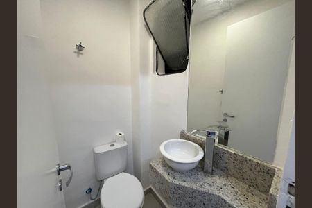 Apartamento à venda com 2 quartos, 70m² em Vila Olímpia, São Paulo