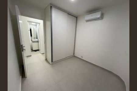 Apartamento à venda com 2 quartos, 70m² em Vila Olímpia, São Paulo