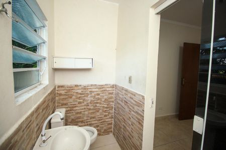 Casa para alugar com 85m², 3 quartos e sem vaga Casa para alugar com 85m², 3 quartos e sem vagaBanheiro da Suíte