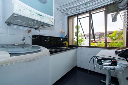 Apartamento à venda com 209m², 4 quartos e 5 vagas