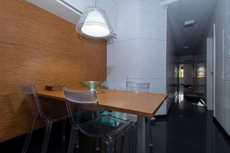 Apartamento à venda com 209m², 4 quartos e 5 vagas