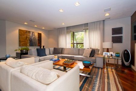 Apartamento à venda com 4 quartos, 209m² em Sumarezinho, São Paulo