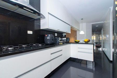 Apartamento à venda com 209m², 4 quartos e 5 vagas