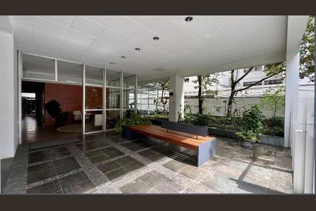 Apartamento à venda com 80m², 2 quartos e 1 vaga