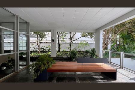 Apartamento à venda com 80m², 2 quartos e 1 vaga