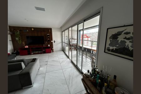 Apartamento à venda com 4 quartos, 167m² em Vila Paris, Belo Horizonte