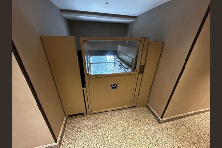 Apartamento à venda com 4 quartos, 167m² em Vila Paris, Belo Horizonte