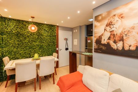 Apartamento à venda com 80m², 2 quartos e 1 vaga Apartamento à venda com 80m², 2 quartos e 1 vagaSala