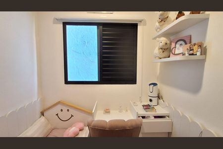 Casa à venda com 186m², 4 quartos e 3 vagas Casa à venda com 186m², 4 quartos e 3 vagasQuarto 1