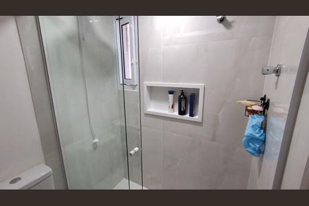 Casa à venda com 186m², 4 quartos e 3 vagas Casa à venda com 186m², 4 quartos e 3 vagasBanheiro Social