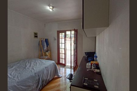 Casa à venda com 3 quartos, 105m² em Vila Basileia, São Paulo