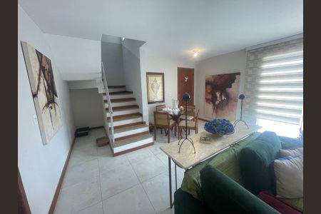 Casa à venda com 3 quartos, 144m² em Itaipu, Niterói