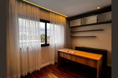 Casa à venda com 5 quartos, 560m² em Alphaville Residencial Dois, Barueri