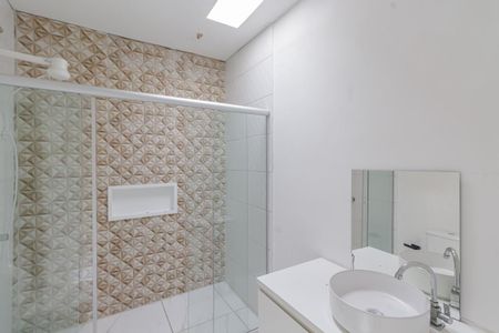 Casa de condomínio para alugar com 440m², 4 quartos e 4 vagas Casa de condomínio para alugar com 440m², 4 quartos e 4 vagasBanheiro social